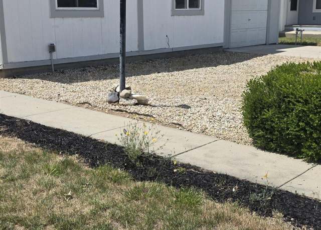 Property at 10675 W W Glen Ellyn St, Boise, ID 83713, 3 beds, 2 baths