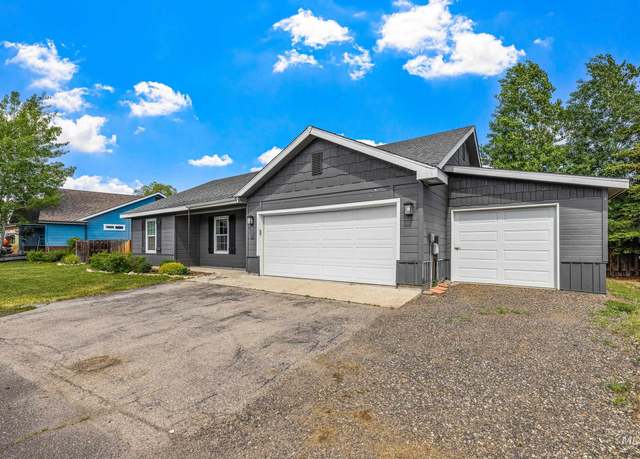 Property at 413 Margaret Way, Mccall, ID 83638, 3 beds, 2 baths