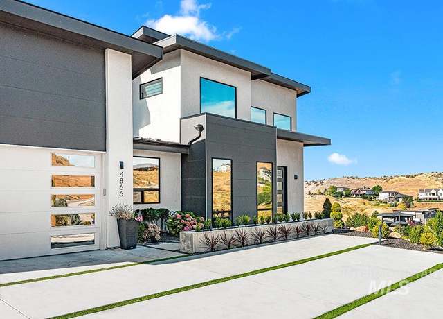 Property at 4866 N Corralero Ln, Boise, ID 83702, 4 beds, 3 baths