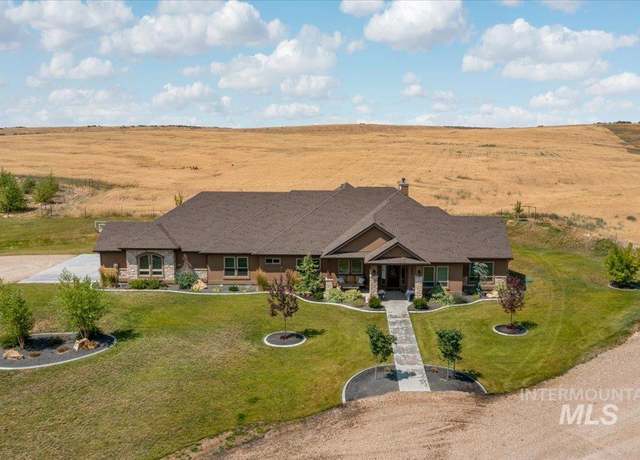 Property at 6445 Little Freezeout Rd, Caldwell, ID 83607, 3 beds, 3.5 baths