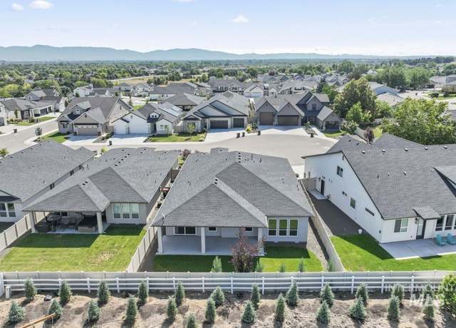 Property at 3309 S Humility Pl, Meridian, ID 83642, 4 beds, 3 baths