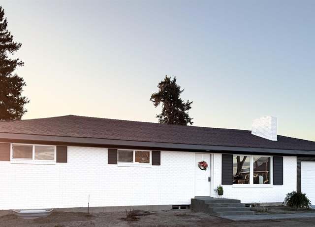 Property at 349 S 200 W, Burley, ID 83318, 5 beds, 2 baths
