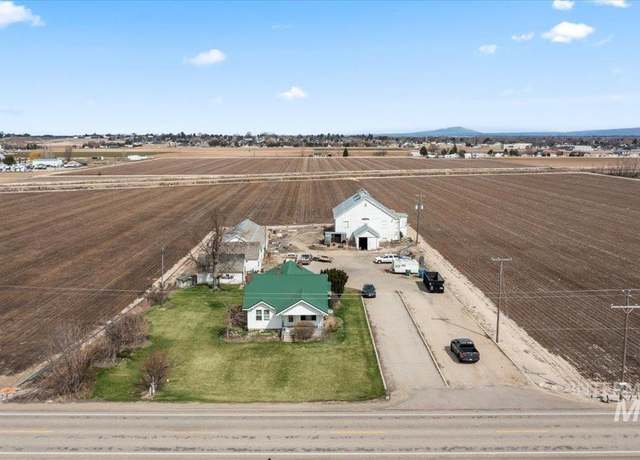 Property at 8634 Deer Flat Rd, Nampa, ID 83686, 4 beds, 1 bath