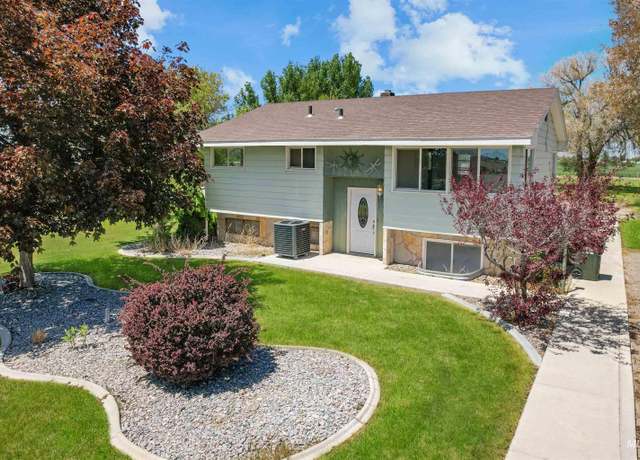 Property at 610 W 300 S, Heyburn, ID 83336, 4 beds, 1 bath