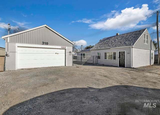 Property at 310 Highway 30, Filer, ID 83328, 3 beds, 3 baths