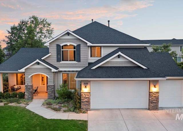 Property at 1029 White Horse Ridge Dr, Middleton, ID 83644-4732, 5 beds, 3.5 baths
