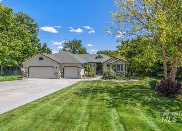 Property at 1124 Virginia Cir, Nampa, ID 83687, 6 beds, 3 baths