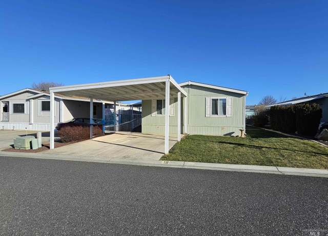 Property at 2115 6th Ave #18, Clarkston, WA 99403, 3 beds, 2 baths