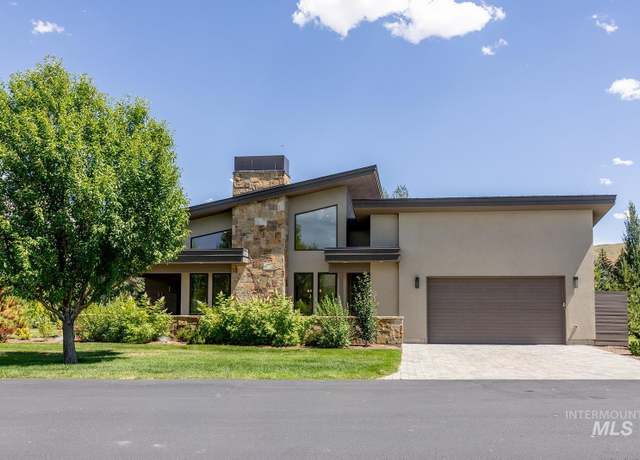 Property at 27 Streamside Dr, Hailey, ID 83333, 4 beds, 3 baths