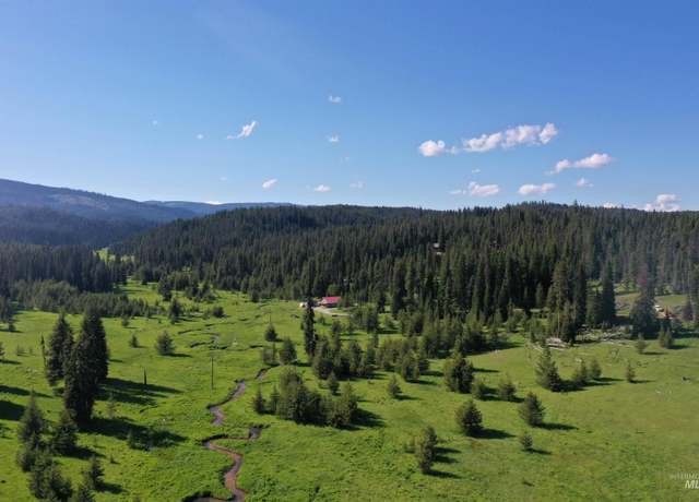 Property at 281 Upper Maxwell Ln, Elk City, ID 83525, 3 beds, 1 bath