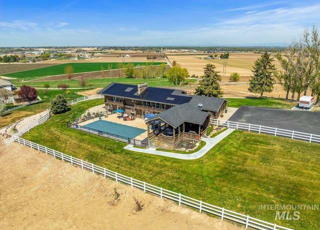 Property at 8520 Elkhorn Ln, Nampa, ID 83686, 5 beds, 3 baths