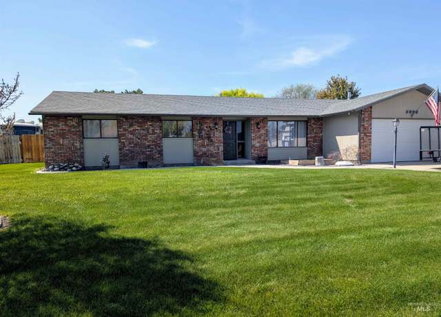 Property at 2025 E Maryland Ave, Nampa, ID 83686, 3 beds, 2 baths