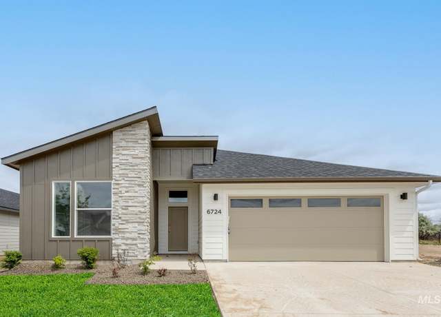 Property at 6724 W Plateau Creek Dr, Meridian, ID 83646, 4 beds, 2 baths