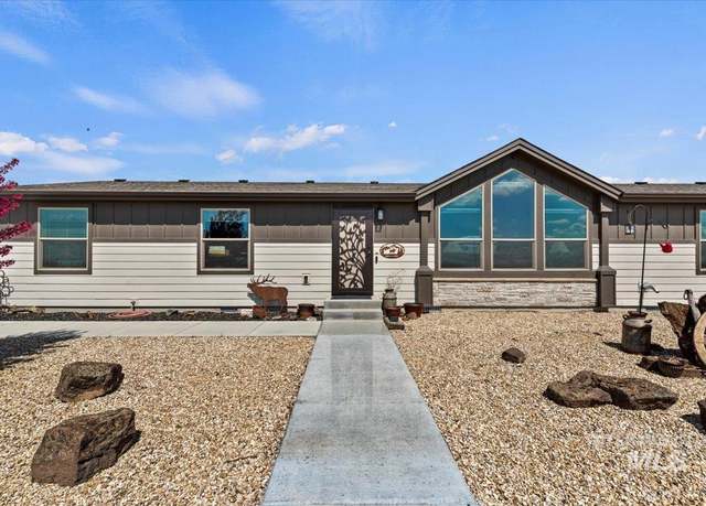 Property at 14000 E Double Tapp, Boise, ID 83716, 4 beds, 2 baths