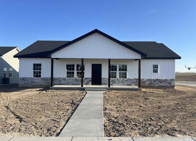 Property at 822 23rd Ave E, Jerome, ID 83338, 3 beds, 2.5 baths