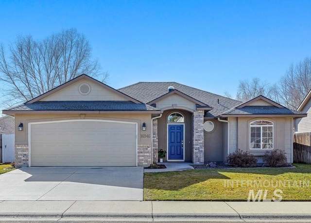 Property at 16946 N Thurgood Loop, Nampa, ID 83687, 3 beds, 2 baths