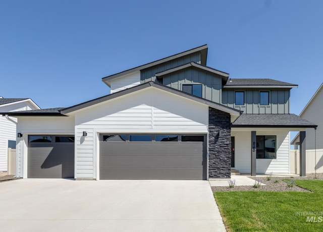 Property at 8160 E Red Horse St, Nampa, ID 83687, 4 beds, 2.5 baths