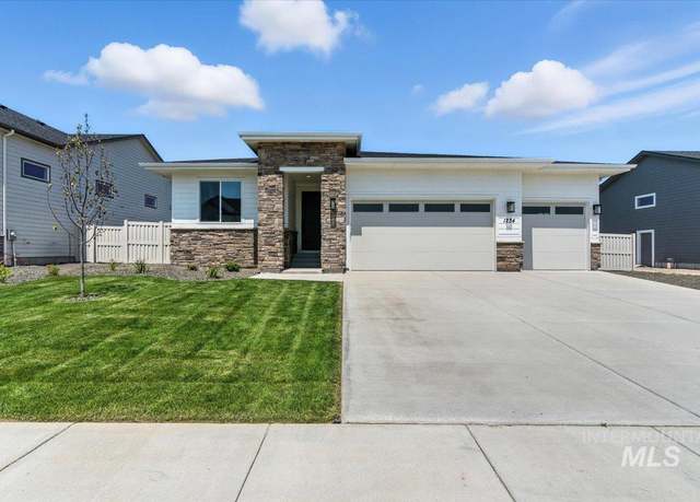 Property at 1234 Stirling Meadows Ct, Middleton, ID 83644, 4 beds, 3 baths