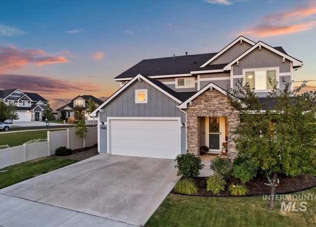 Property at 7490 S Wagons West Ave, Boise, ID 83716, 4 beds, 2.5 baths