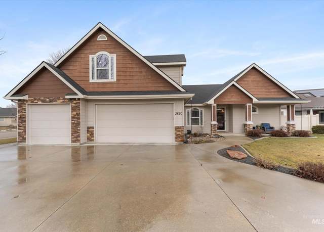 Property at 3820 E Mackay Ct, Meridian, ID 83642, 4 beds, 3 baths