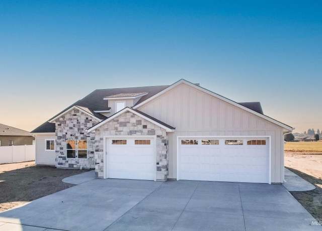 Property at 611 Biscotti Loop, Heyburn, ID 83336, 4 beds, 2.5 baths