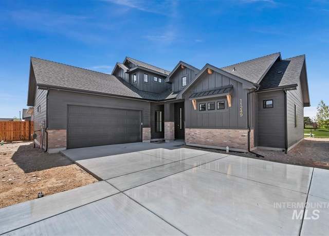Property at 11249 S Corballis Ln, Kuna, ID 83634, 3 beds, 2 baths