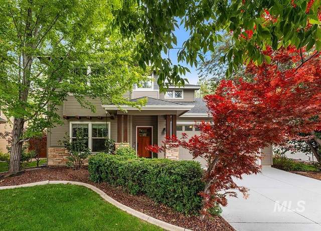Property at 3844 N Colbourne Way, Meridian, ID 83646, 4 beds, 2.5 baths