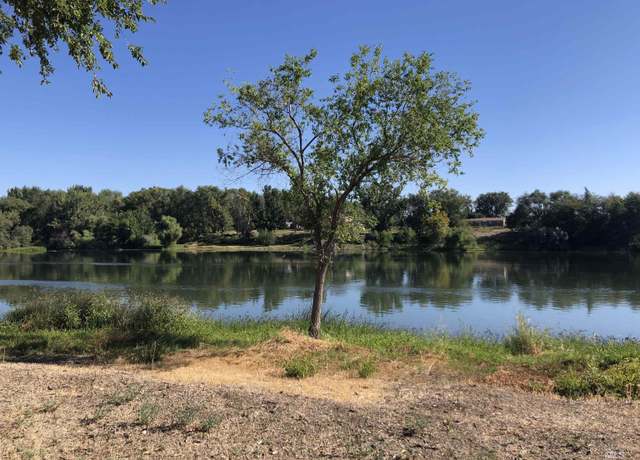 Property at 505 Owyhee Ave, Homedale, ID 83628