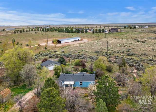 Property at 919 E Baseline Rd, Boise, ID 83716, 3 beds, 2 baths