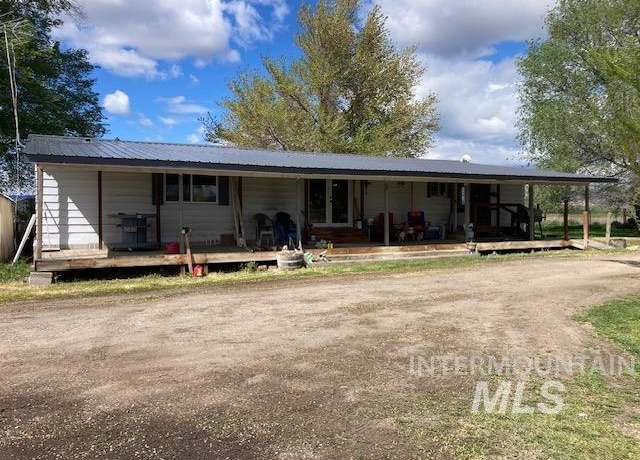 Property at 5517 95 Spur Hwy, Ontario, OR 97914, 3 beds, 2 baths