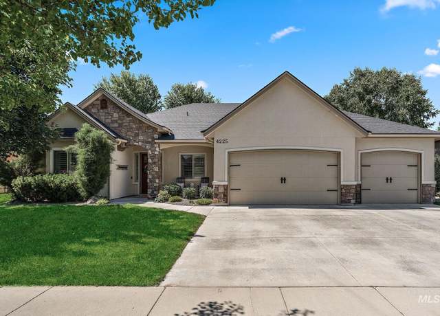 Property at 4225 N Linwood, Meridian, ID 83646, 4 beds, 2 baths