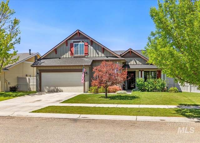 Property at 1871 Iron Stallion Ct, Middleton, ID 83644, 3 beds, 2 baths