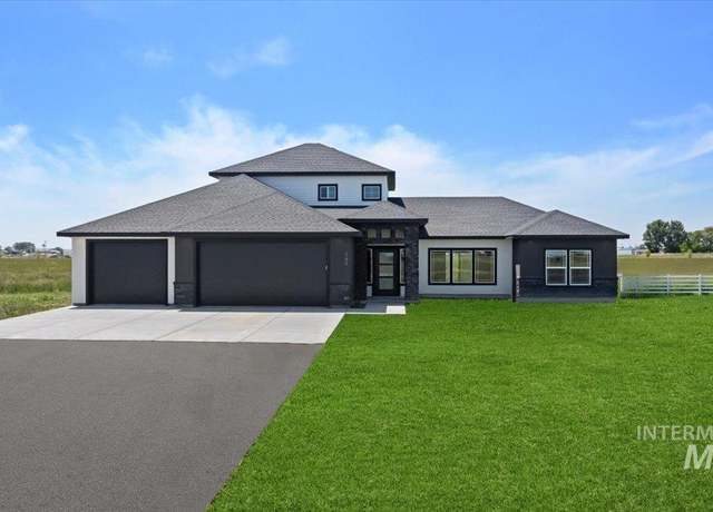 Property at 285 S 224 Lane West, Rupert, ID 83350, 6 beds, 3 baths