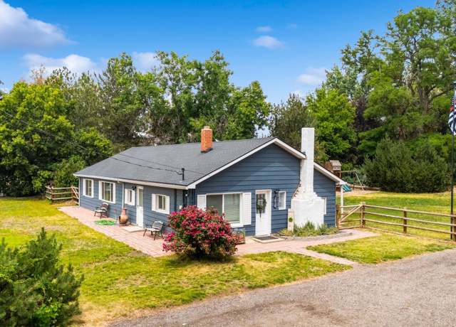 Property at 2610 N Montana Ave, Caldwell, ID 83605, 3 beds, 2 baths