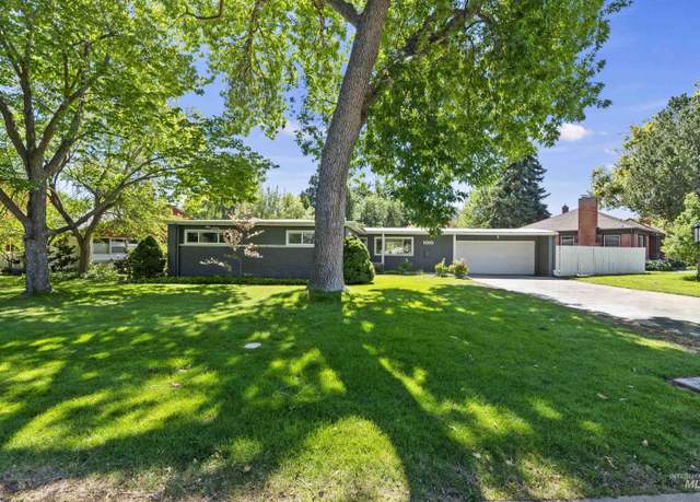 Property at 1010 N Balsam St, Boise, ID 83706, 4 beds, 2 baths