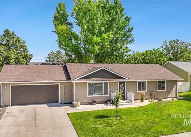 Property at 206 Diamond Dr, Kimberly, ID 83341, 3 beds, 2 baths