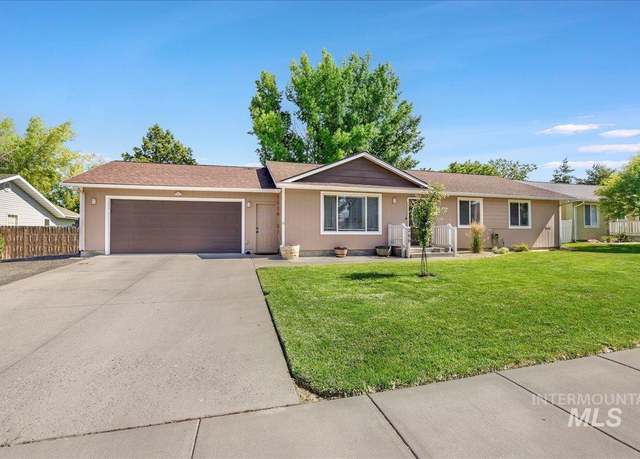 Property at 206 Diamond Dr, Kimberly, ID 83341, 3 beds, 2 baths