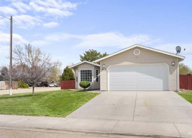 Property at 914 Mason Loop, Nampa, ID 83686, 3 beds, 2 baths