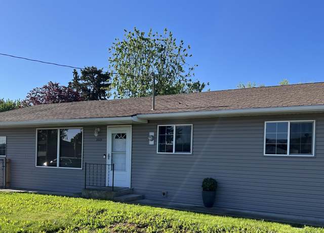 Property at 2025 10th Ave, Clarkston, WA 99403, 3 beds, 1 bath