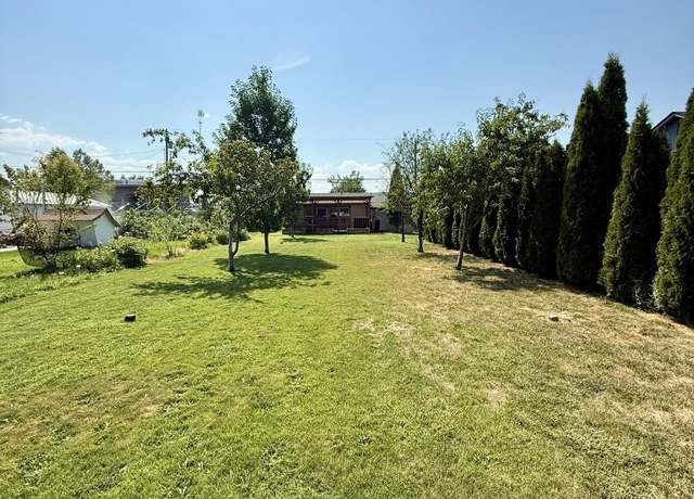 Property at 711 Nectarine, Nampa, ID 83686, 2 beds, 1 bath