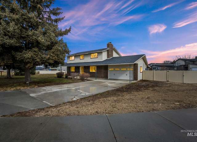 Property at 200 E Rosalyn Dr, Meridian, ID 83642, 4 beds, 2 baths