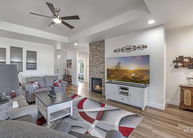 Property at 392 Arrowhead Path, Twin Falls, ID 83301, 3 beds, 2 baths