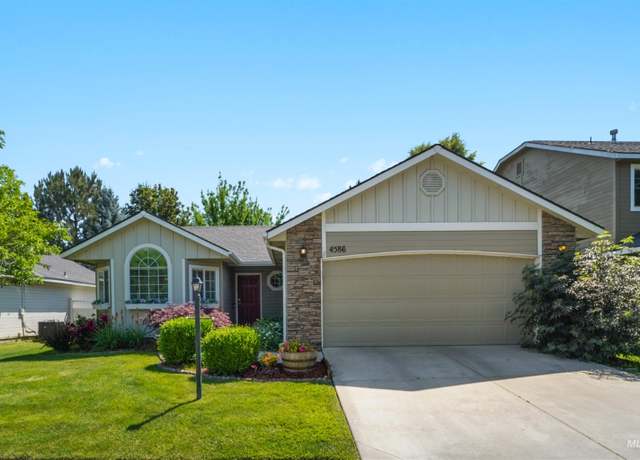 Property at 4586 S Wagon Train, Boise, ID 83716, 3 beds, 2 baths