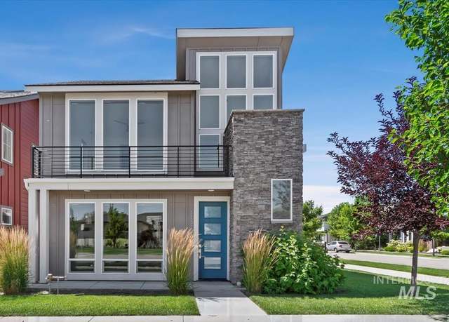 Property at 3733 S Harris Ranch Ave, Boise, ID 83716, 5 beds, 3.5 baths