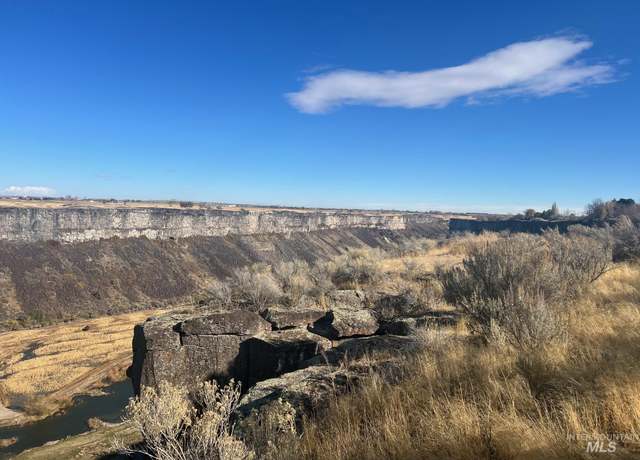 Property at 2232 E 4400 N, Filer, ID 83328
