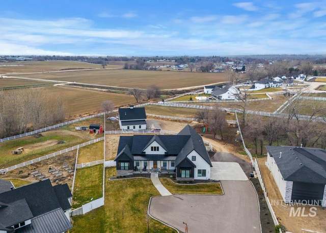 Property at 14933 Red Barn Ct, Caldwell, ID 83607, 4 beds, 4 baths