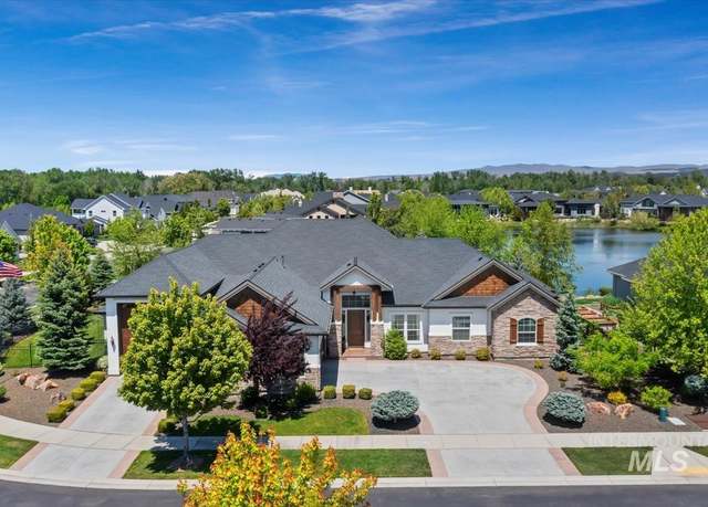 Property at 1552 W Windbreaker Ln, Eagle, ID 83616, 4 beds, 3 baths