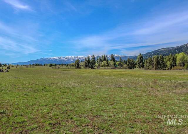 Property at 1895 Little Pine Rd, Donnelly, ID 83615