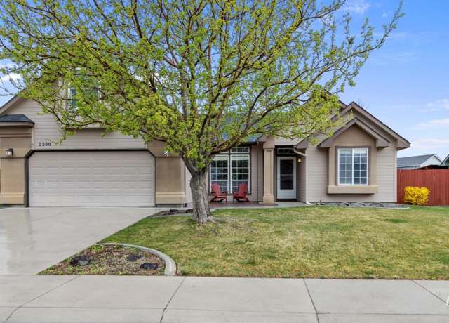 Property at 2300 E Royal Ave, Nampa, ID 83686, 3 beds, 2 baths