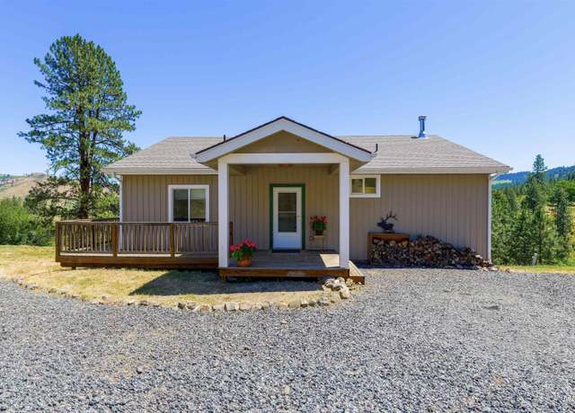 Property at 19225 Arabian Ln, Lenore, ID 83541, 2 beds, 2 baths